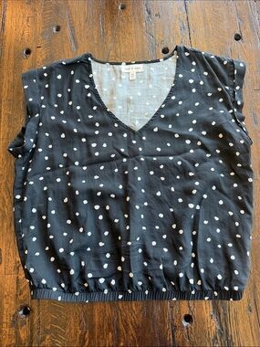cloth & stone Black Dot V-Neck Blouse
